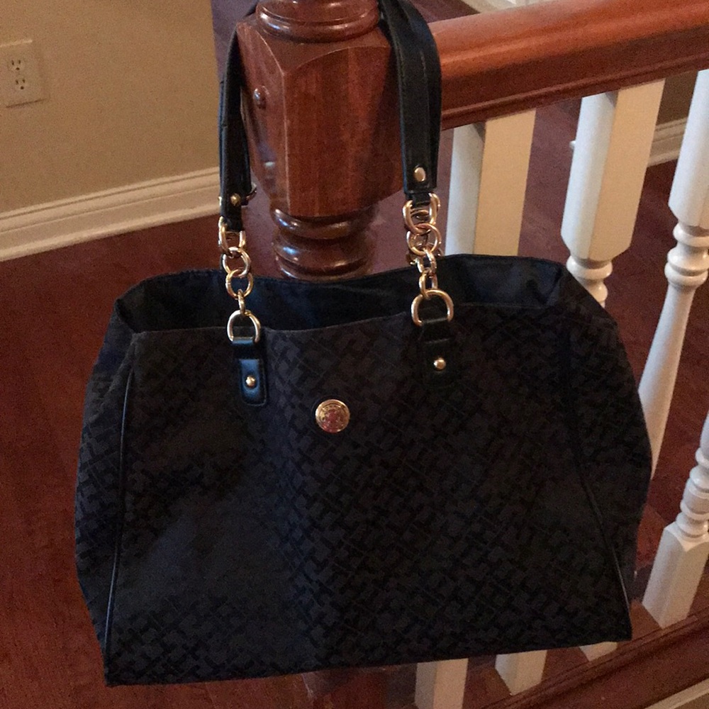 Tommy Hilfiger Signature TH-print Black Tote